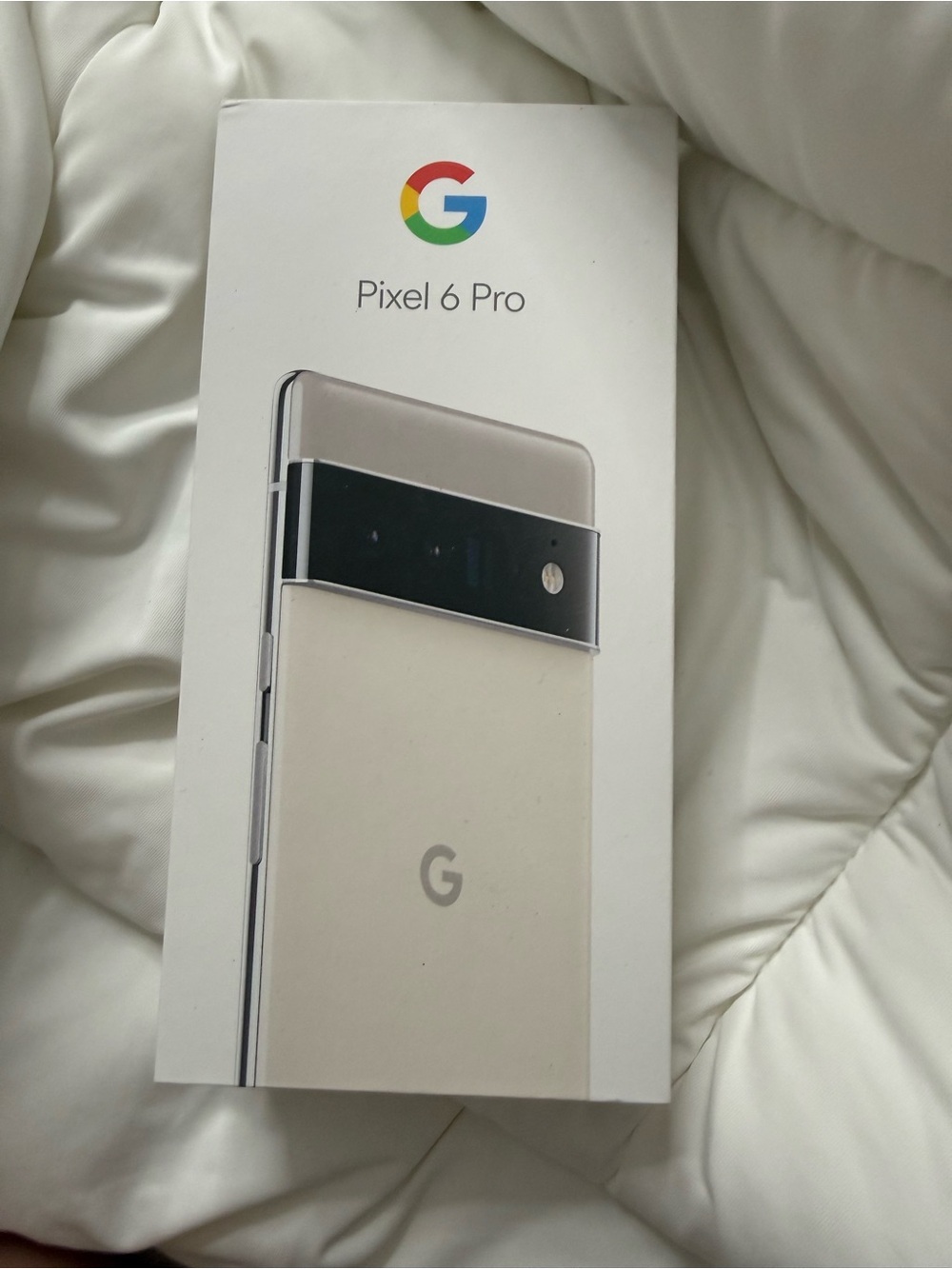 google Pixel 6 Pro - Cream with Black Camera Visor